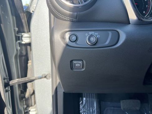 Used 2023 Chevrolet Blazer LT w/ Driver Confidence Package image 19