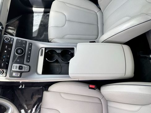 Used 2024 Hyundai Palisade Calligraphy FWD image 33