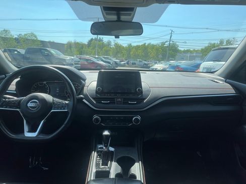 Used 2020 Nissan Altima 2.5 SR FWD image 18