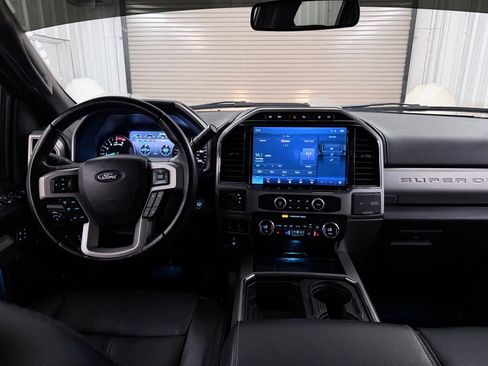 Used 2022 Ford F350 Lariat w/ Lariat Ultimate Package AWD/4WD image 29
