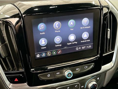 Used 2023 Chevrolet Traverse Premier AWD/4WD image 15