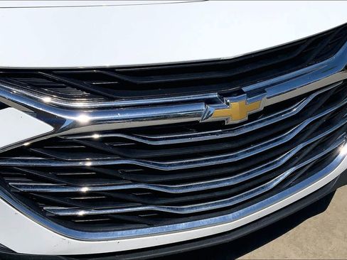 Used 2023 Chevrolet Malibu LS FWD image 30