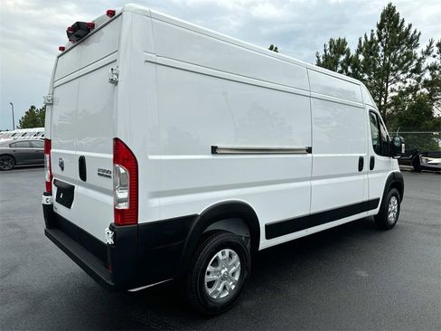 New 2024 RAM ProMaster 2500 w/ Quick Order Package 22H SLT+ image 3