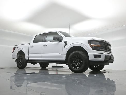 New 2026 Ford F150 XLT w/ FX4 Off-Road Package AWD/4WD image 3
