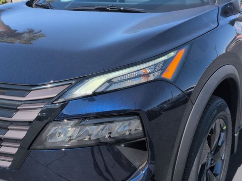 New 2026 Nissan Rogue SV image 8