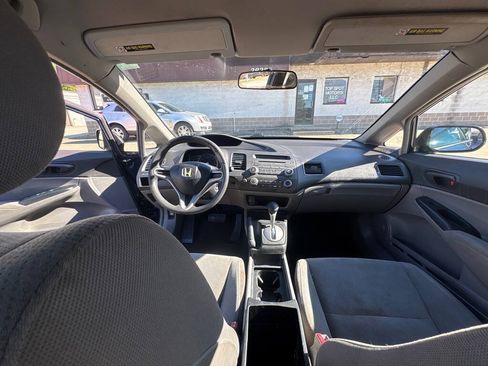 Used 2011 Honda Civic DX-VP image 13