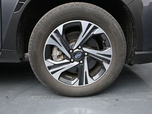 Used 2024 Subaru Crosstrek 2.0i Premium image 10