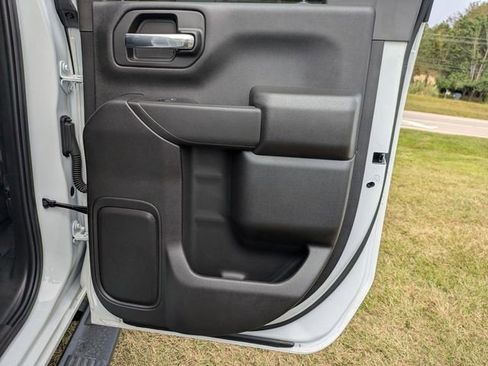 New 2025 Chevrolet Silverado 2500 Custom w/ Custom Value Package image 29