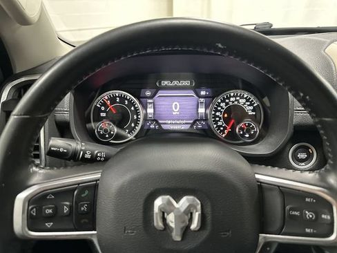 Used 2022 RAM 1500 Laramie AWD/4WD image 10