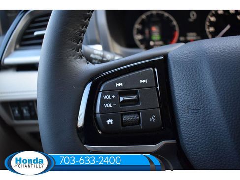 New 2026 Honda Odyssey Touring image 12