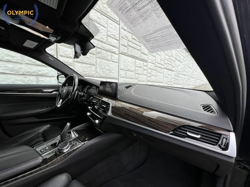 Used 2019 BMW 530i image 22