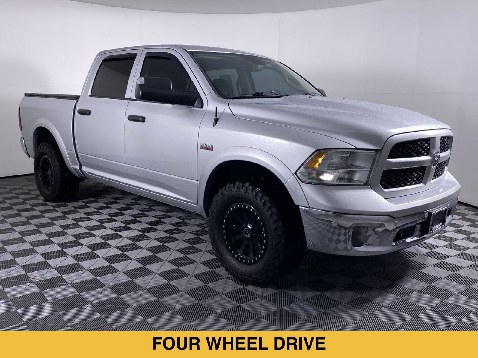 Used 2014 RAM 1500 Outdoorsman AWD/4WD image 18