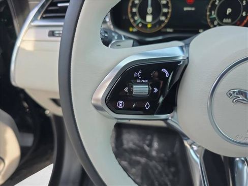 New 2026 Jaguar F-PACE R-Dynamic S AWD/4WD image 17