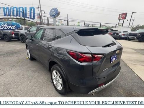 Used 2022 Chevrolet Blazer LT image 3