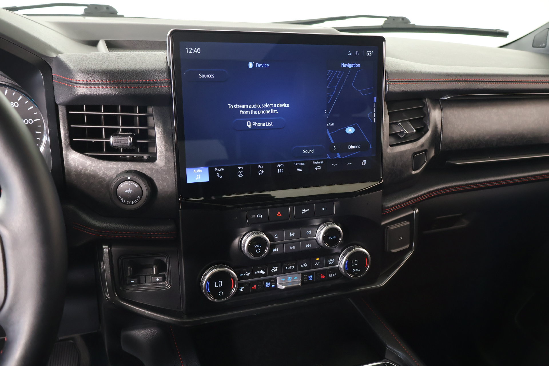 Used 2023 Ford Expedition Limited RWD image 5