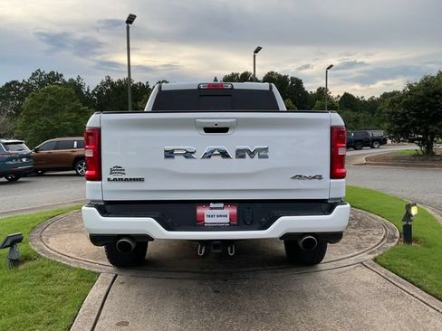 Used 2025 RAM 1500 Laramie w/ Sport Appearance Package AWD/4WD image 6