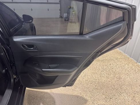 Used 2024 Nissan Altima 2.5 SV FWD image 25
