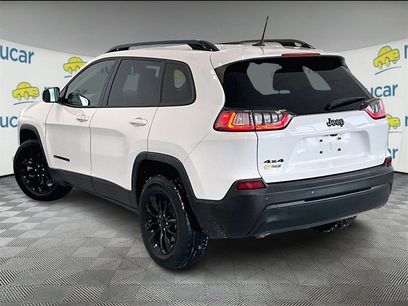 Used 2023 Jeep Cherokee Altitude Lux