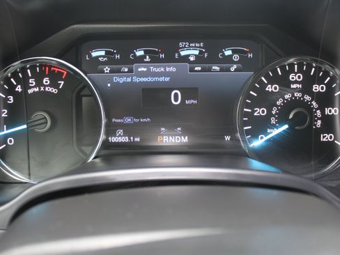 Used 2020 Ford F150 Lariat image 33