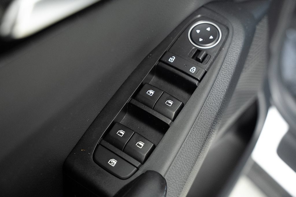 Used 2023 Kia Seltos S FWD image 33