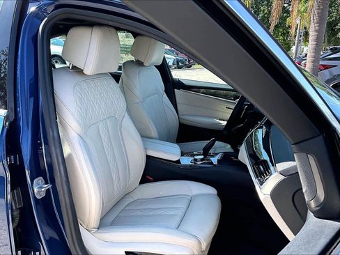 Used 2021 BMW 540i w/ Executive Package RWD image 9