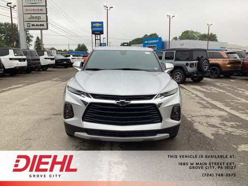 Used 2021 Chevrolet Blazer LT AWD/4WD image 2