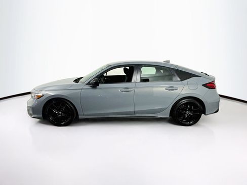 Used 2025 Honda Civic Sport image 4