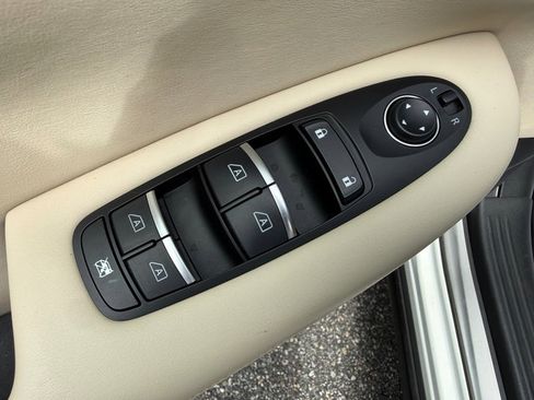 Used 2020 INFINITI QX50 Luxe w/ Navigation Package AWD/4WD image 12