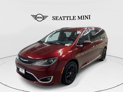 Used 2017 Chrysler Pacifica Touring-L