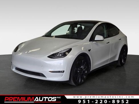 Used 2023 Tesla Model Y Performance AWD/4WD image 1