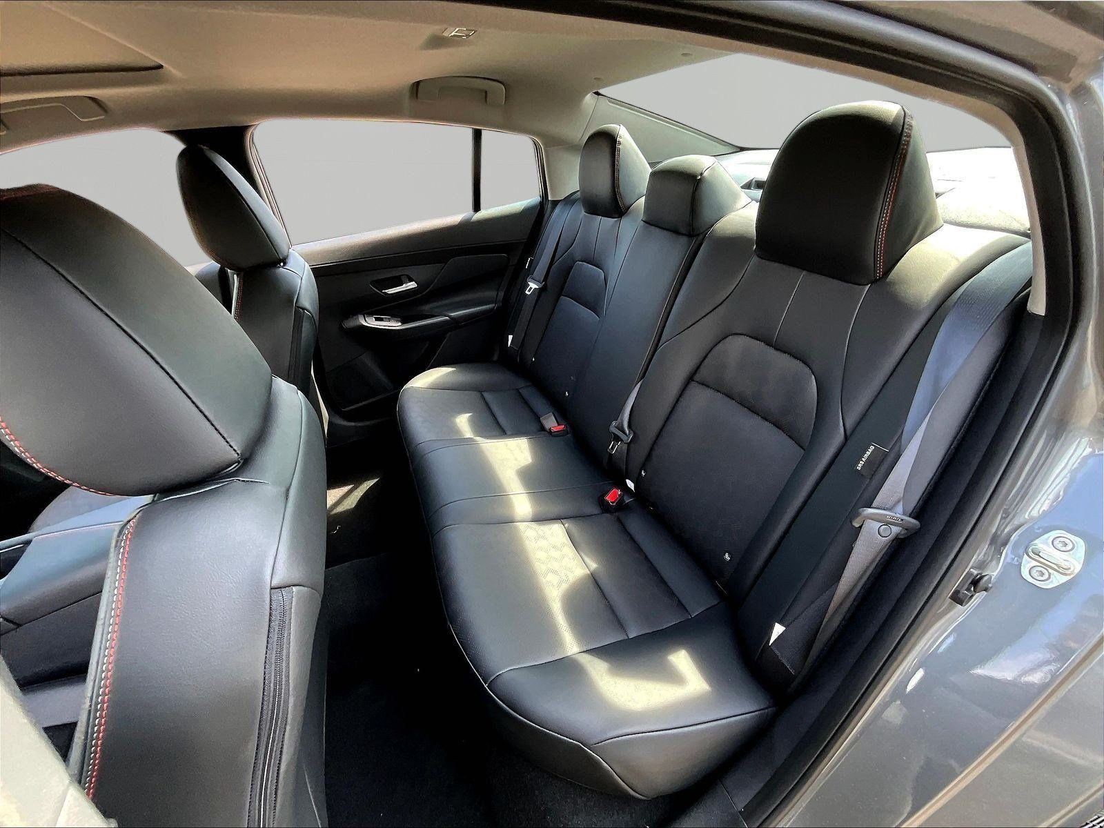 New 2027 Nissan Sentra SR w/ SR Premium Package FWD image 18