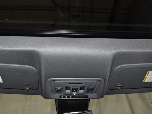 Used 2024 Chevrolet Silverado 1500 LT Trail Boss w/ Convenience Package II image 21