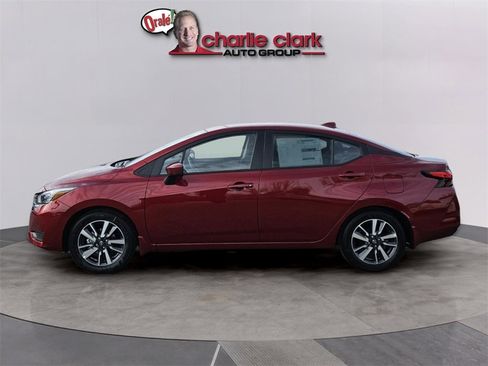 New 2025 Nissan Versa SV w/ Trunk Package image 3