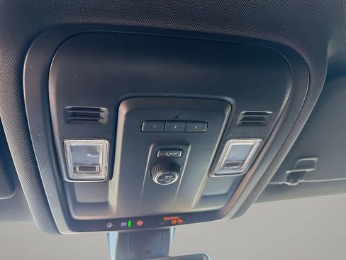 Used 2021 Chevrolet Tahoe LT image 29