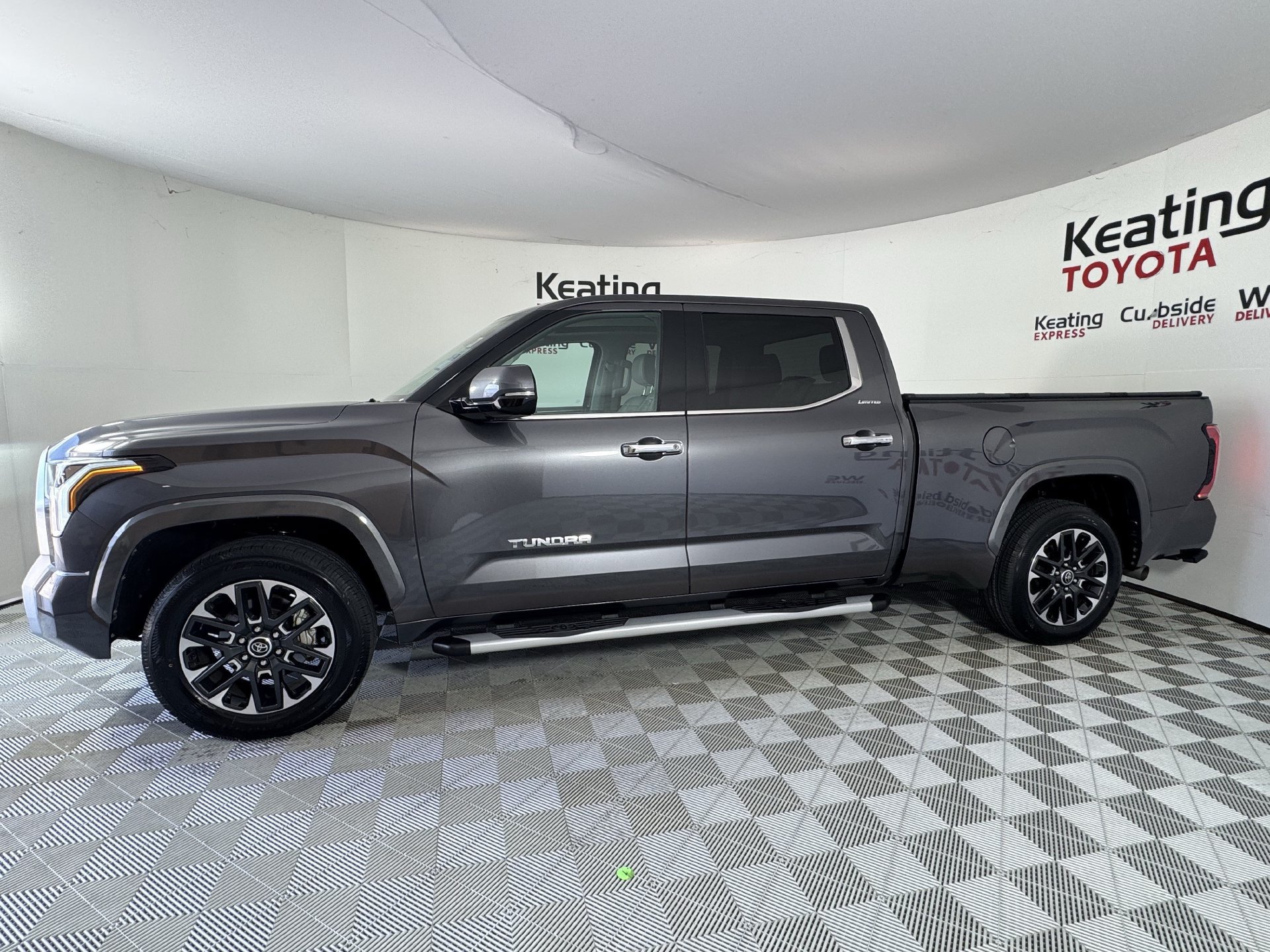 Used 2023 Toyota Tundra Limited RWD image 8