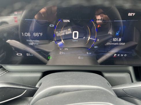 New 2025 Chevrolet Silverado EV LT image 12