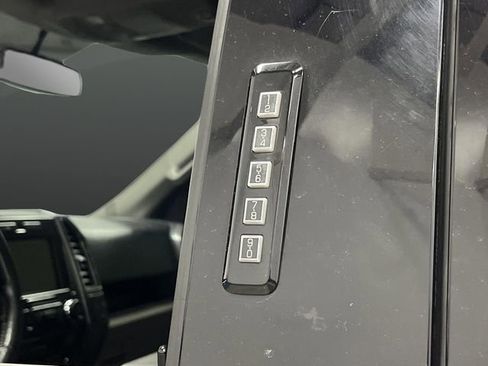 Used 2016 Ford F150 XLT w/ Equipment Group 302A Luxury image 40