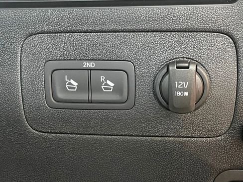 Used 2023 Kia Sorento SX Prestige image 29