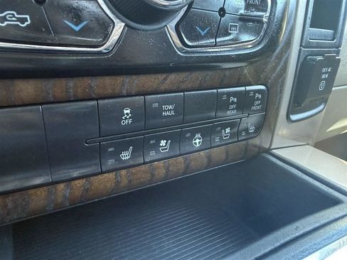 Used 2017 RAM 1500 Laramie Longhorn w/ Convenience Group image 44