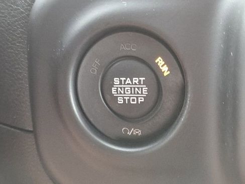 Used 2021 Jeep Wrangler Unlimited Sport AWD/4WD image 14