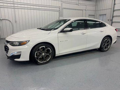 Used 2022 Chevrolet Malibu LT FWD image 10
