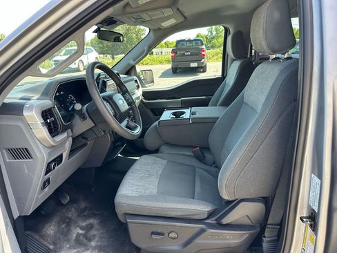 Used 2023 Ford F150 XLT RWD image 12