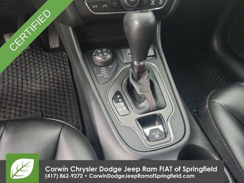 Used 2022 Jeep Cherokee Trailhawk w/ Trailer Tow Group AWD/4WD image 26