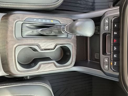 Used 2022 GMC Canyon Denali w/ Denali Black Edition Package image 39