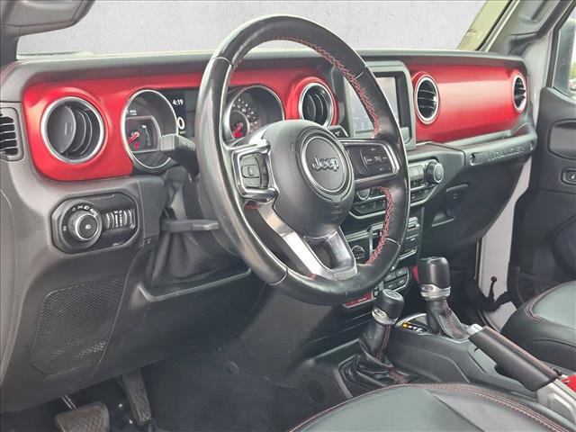 Used 2021 Jeep Wrangler Unlimited Rubicon w/ Cold Weather Group AWD/4WD image 9