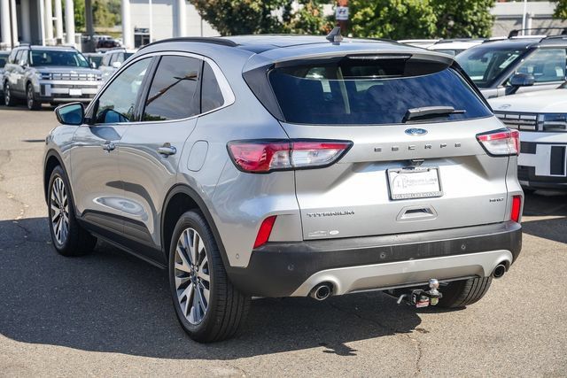 Used 2021 Ford Escape Titanium AWD/4WD image 2