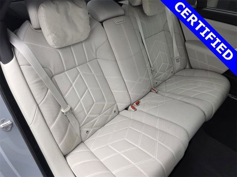 Used 2023 BMW 760i xDrive w/ Luxury Rear Seating Package image 26