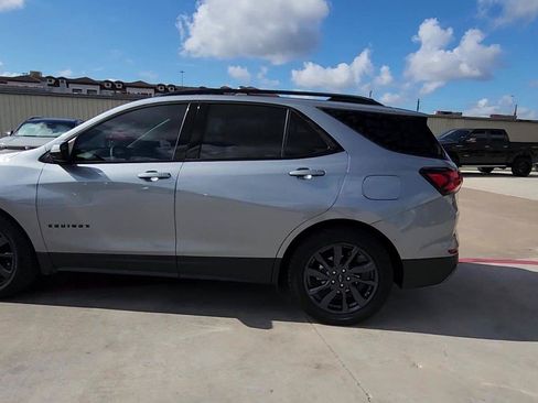 Used 2024 Chevrolet Equinox RS FWD image 6