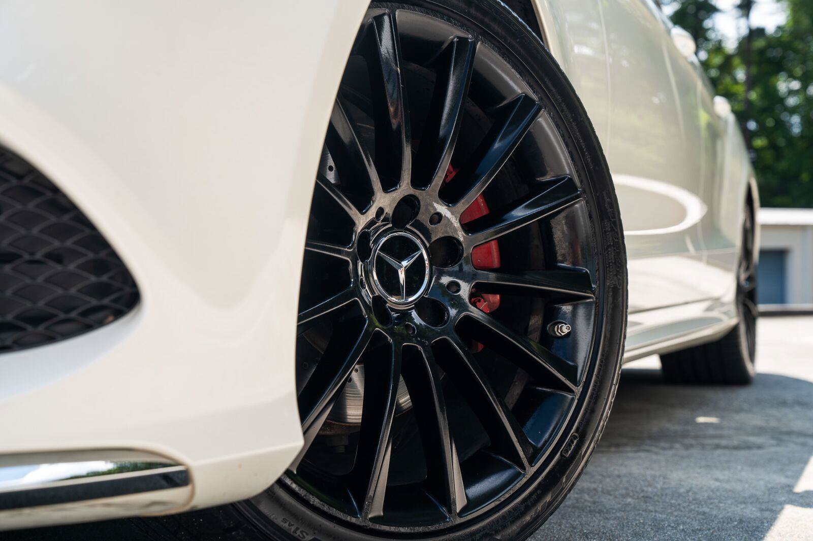 Used 2016 Mercedes-Benz CLS 400 image 2