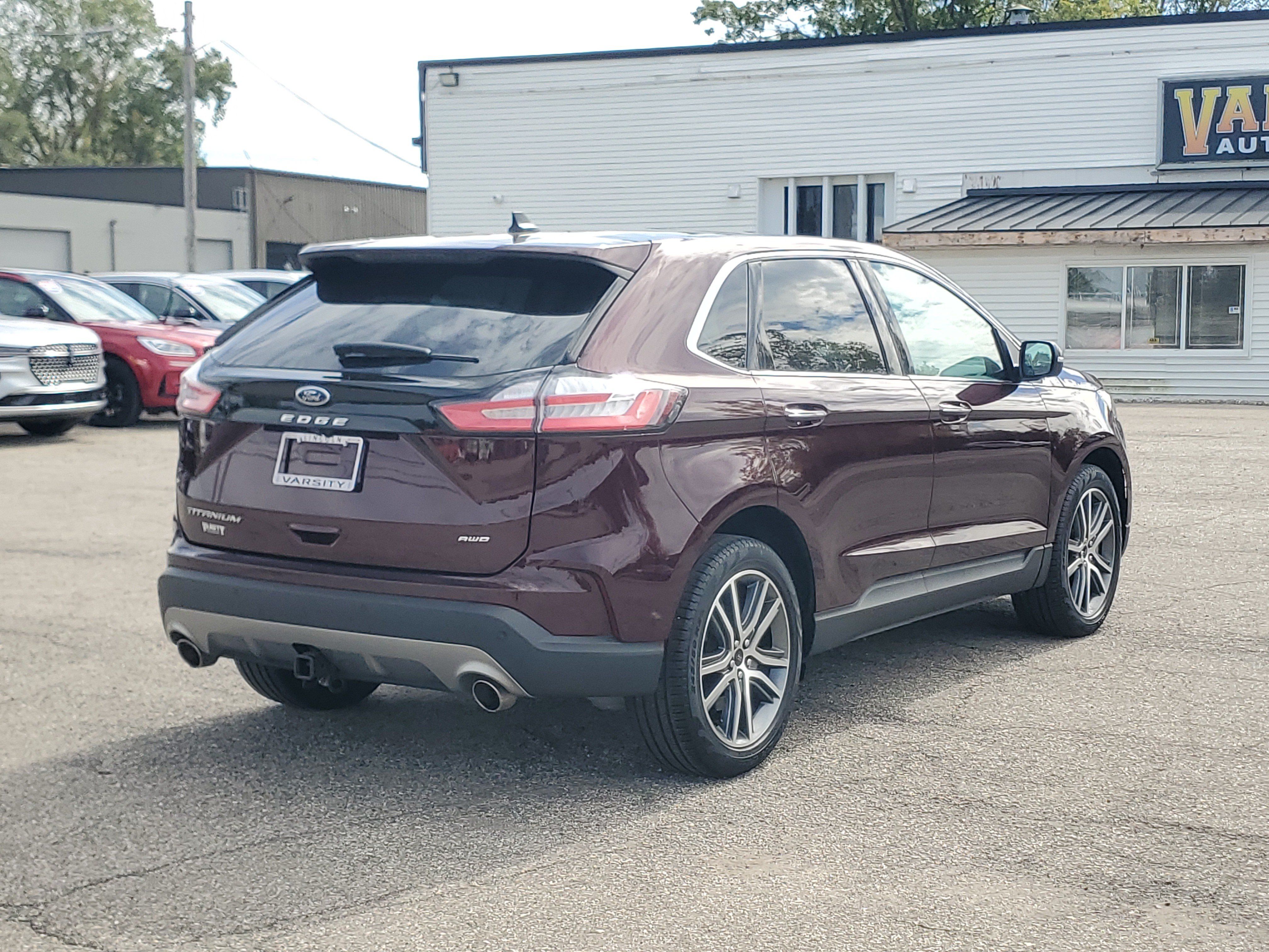 Used 2024 Ford Edge Titanium w/ Equipment Group 301A AWD/4WD image 6